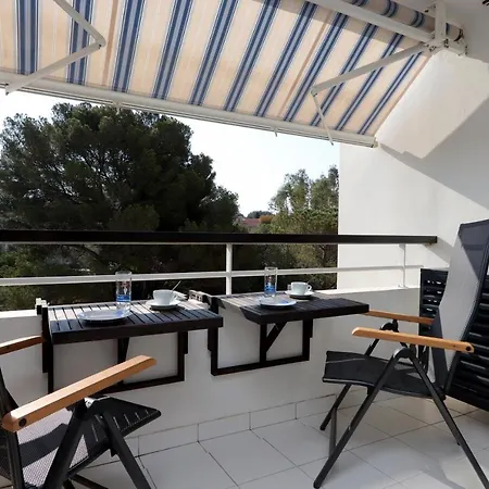 Apartment Splendide Studio Pour 2 Refait A Neuf En Bord De Mer, Clim, Wifi, Piscine, Park